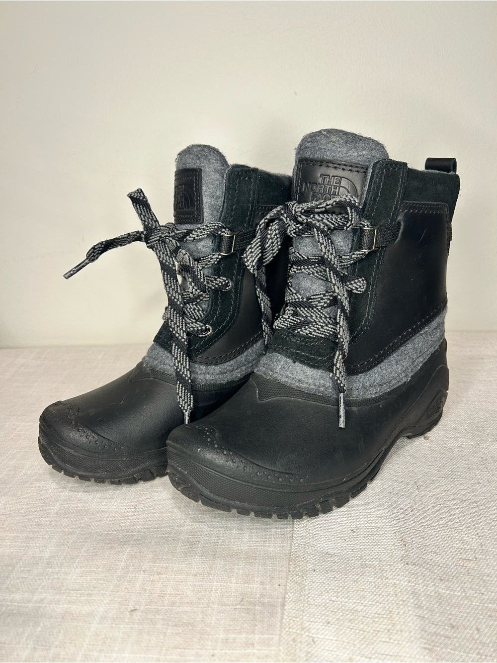 The North Face Youth Black and Gray Insulated Winter Boots